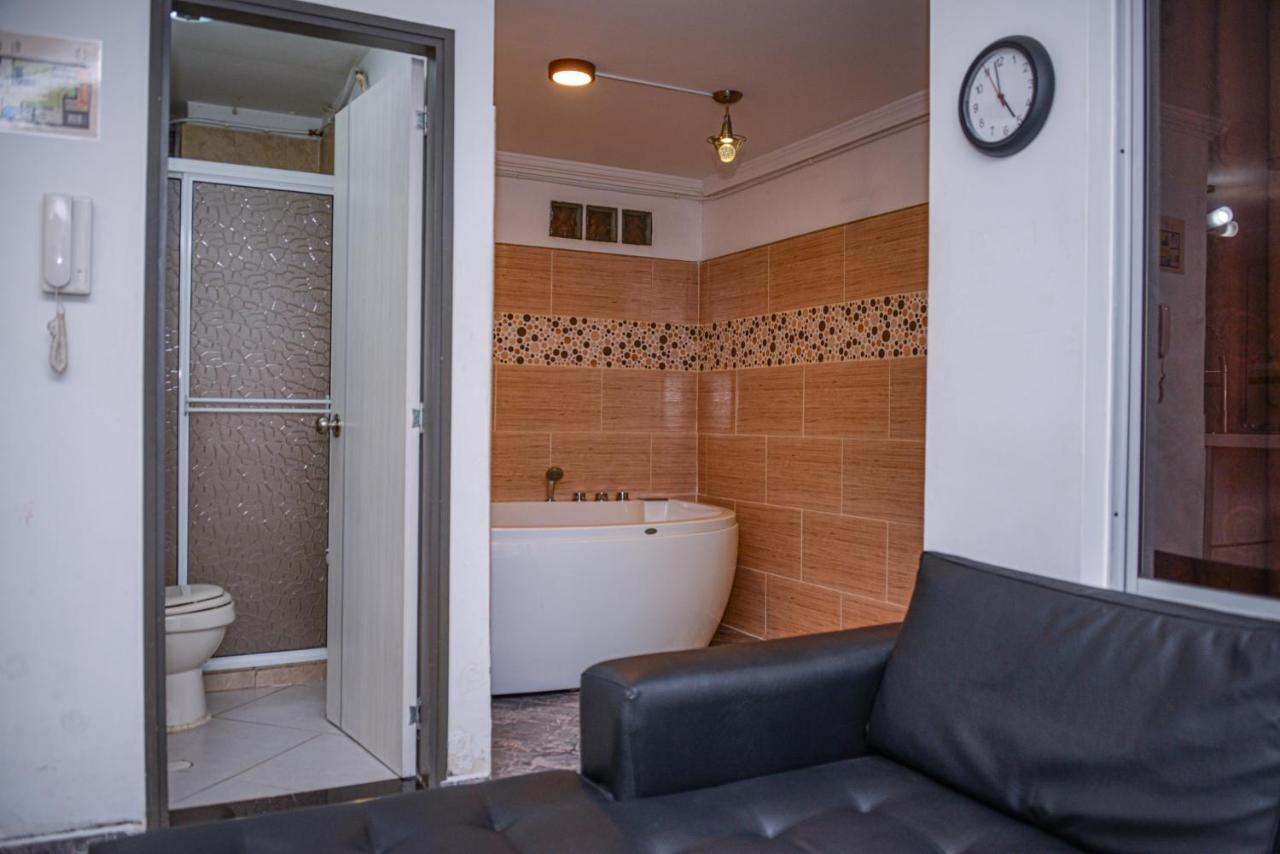 Apartment Carrera 301 ميديلين المظهر الخارجي الصورة